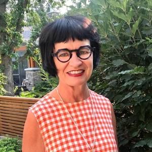 Meet your Posher, Brenda